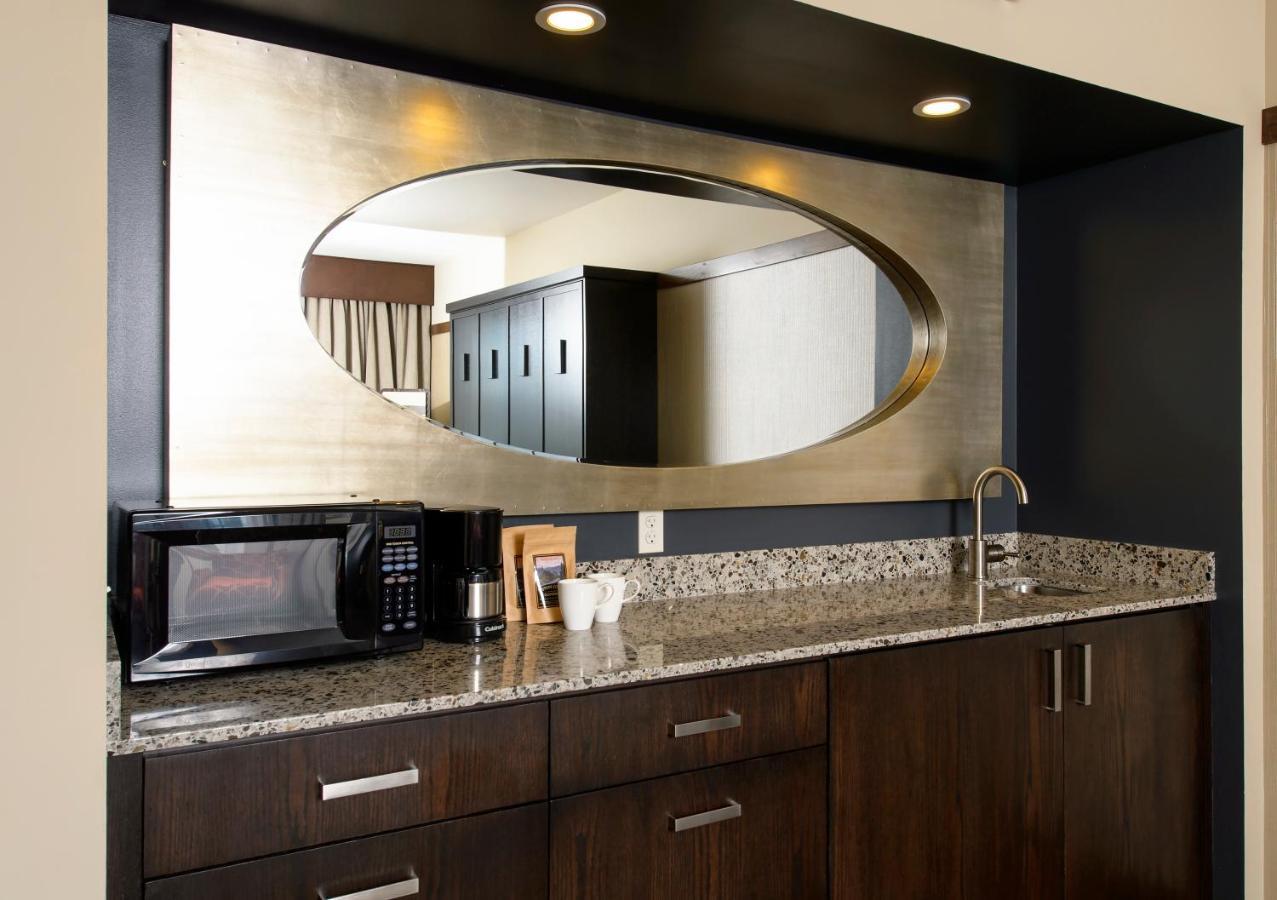 Tetherow Hotel Deschutes River Woods Exterior photo