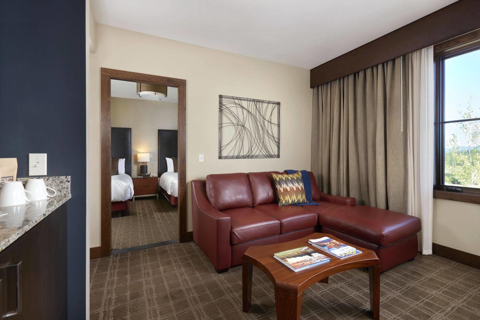 Tetherow Hotel Deschutes River Woods Exterior photo