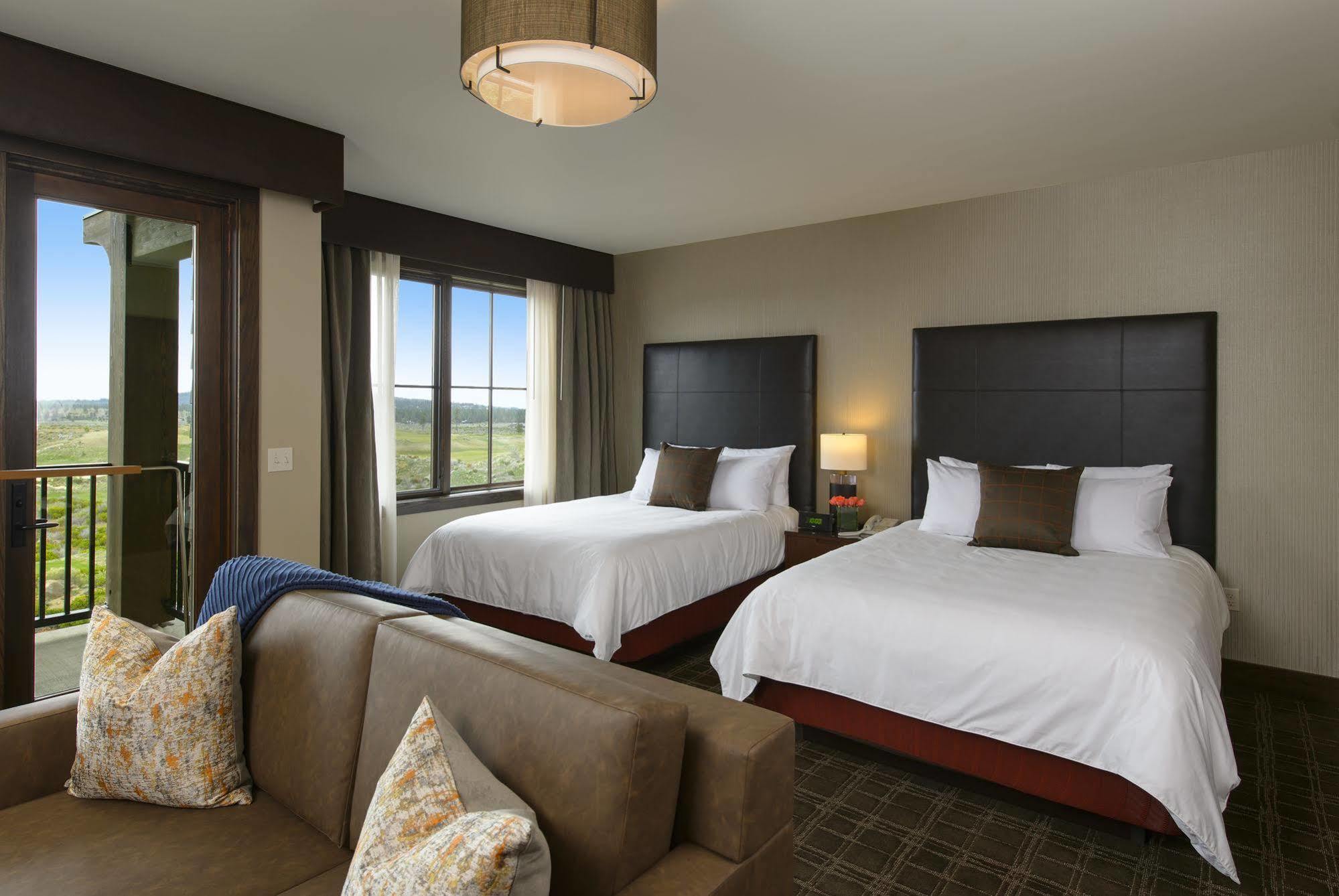 Tetherow Hotel Deschutes River Woods Exterior photo
